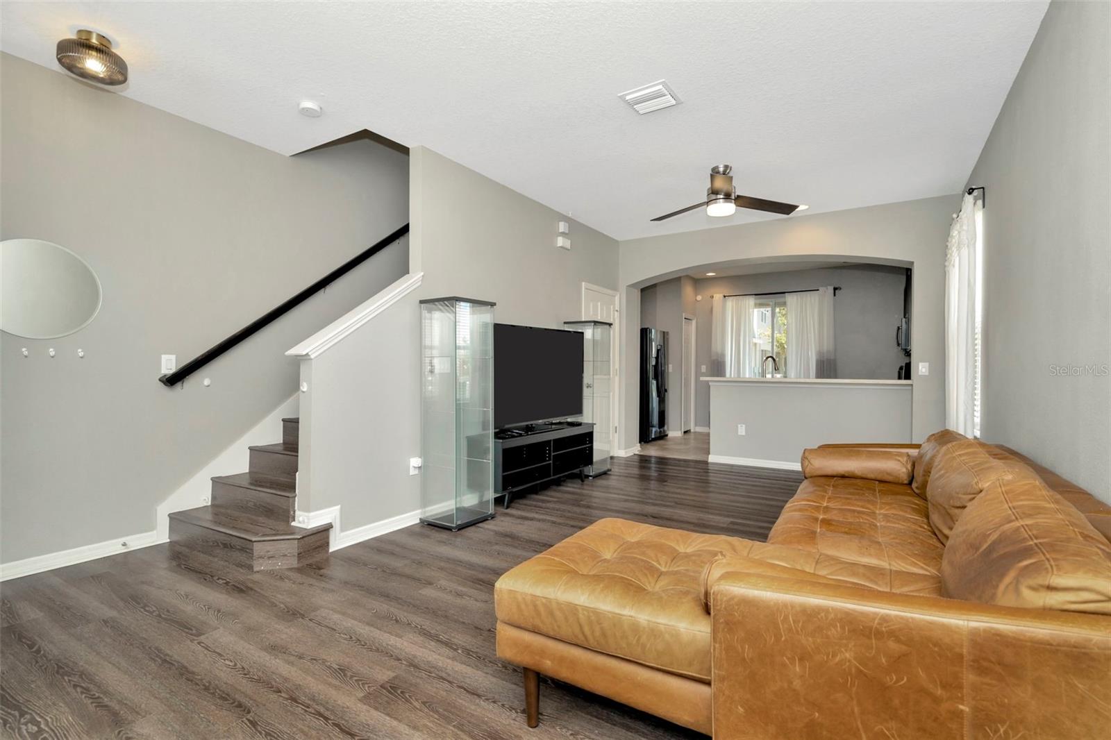 Image 12 of 42 For 7021 White Treetop Place