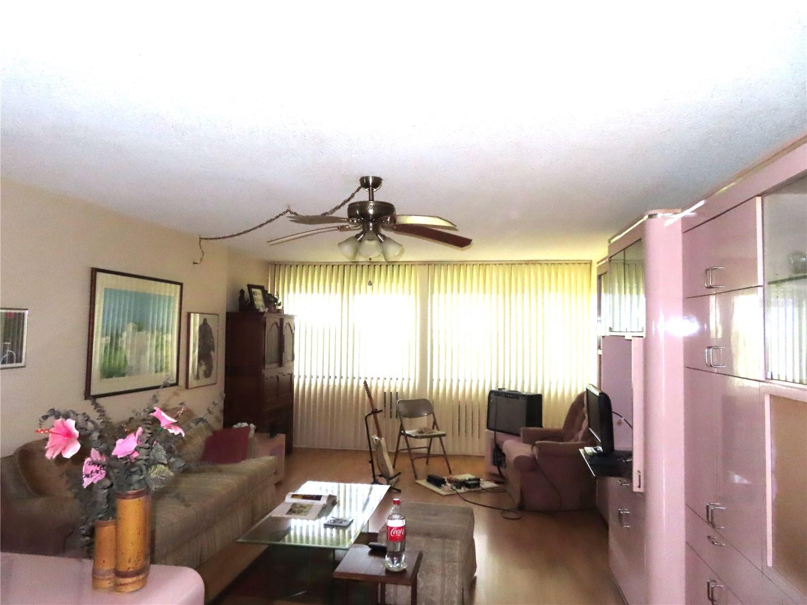 Image 5 of 14 For 2618 Cove Cay Drive 403