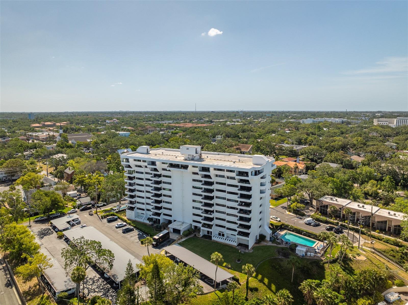 Listing photo id 37 for 30 Turner Street 604