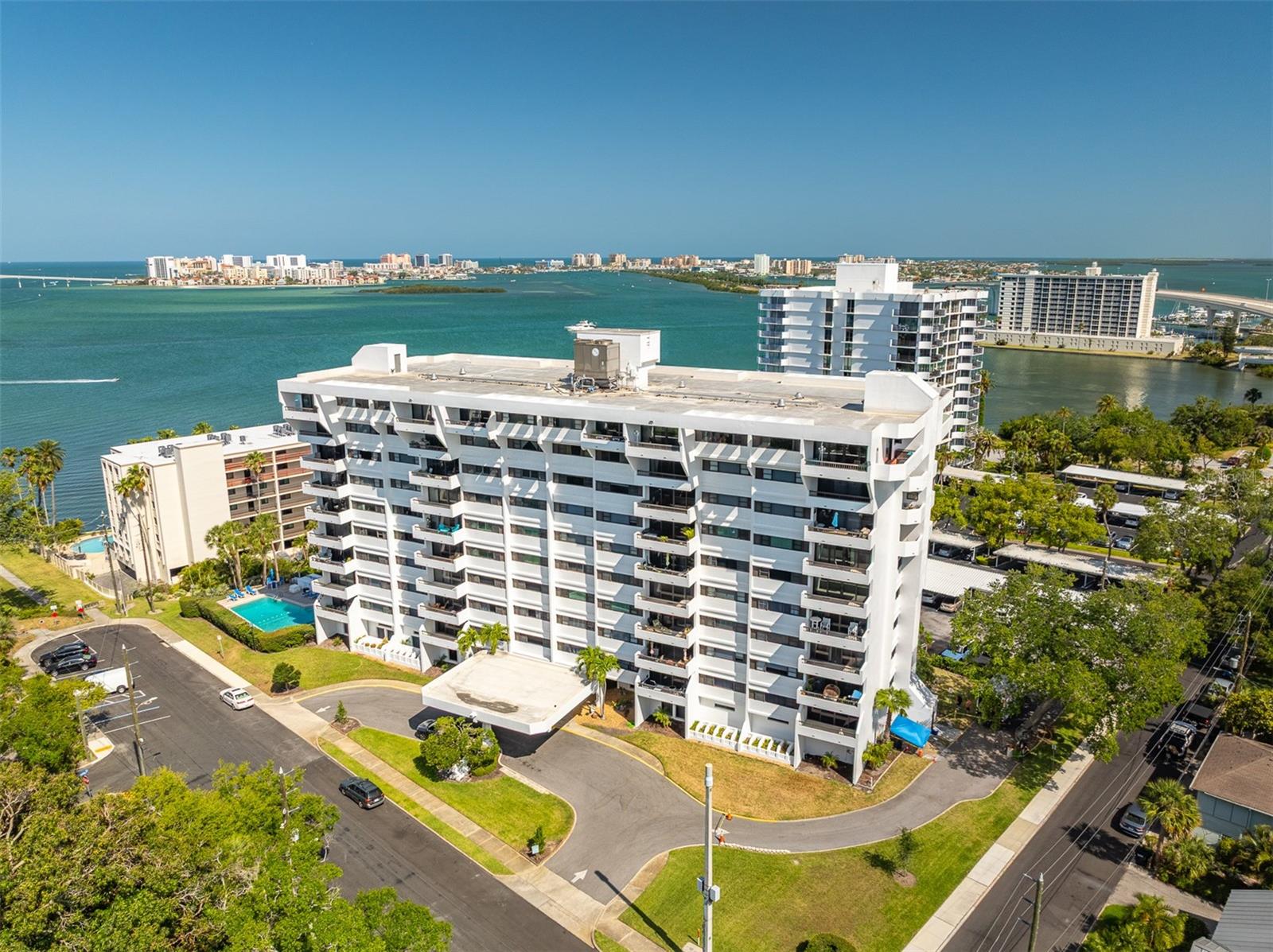 Listing photo id 60 for 30 Turner Street 604