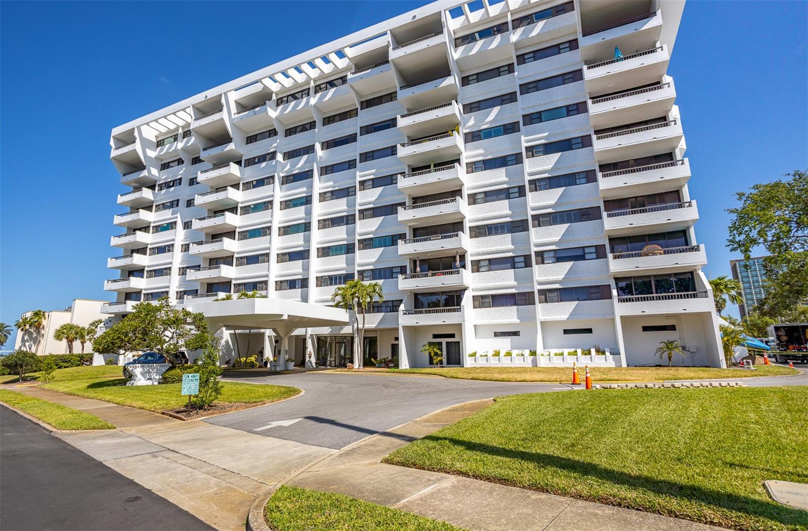 Listing photo id 66 for 30 Turner Street 604