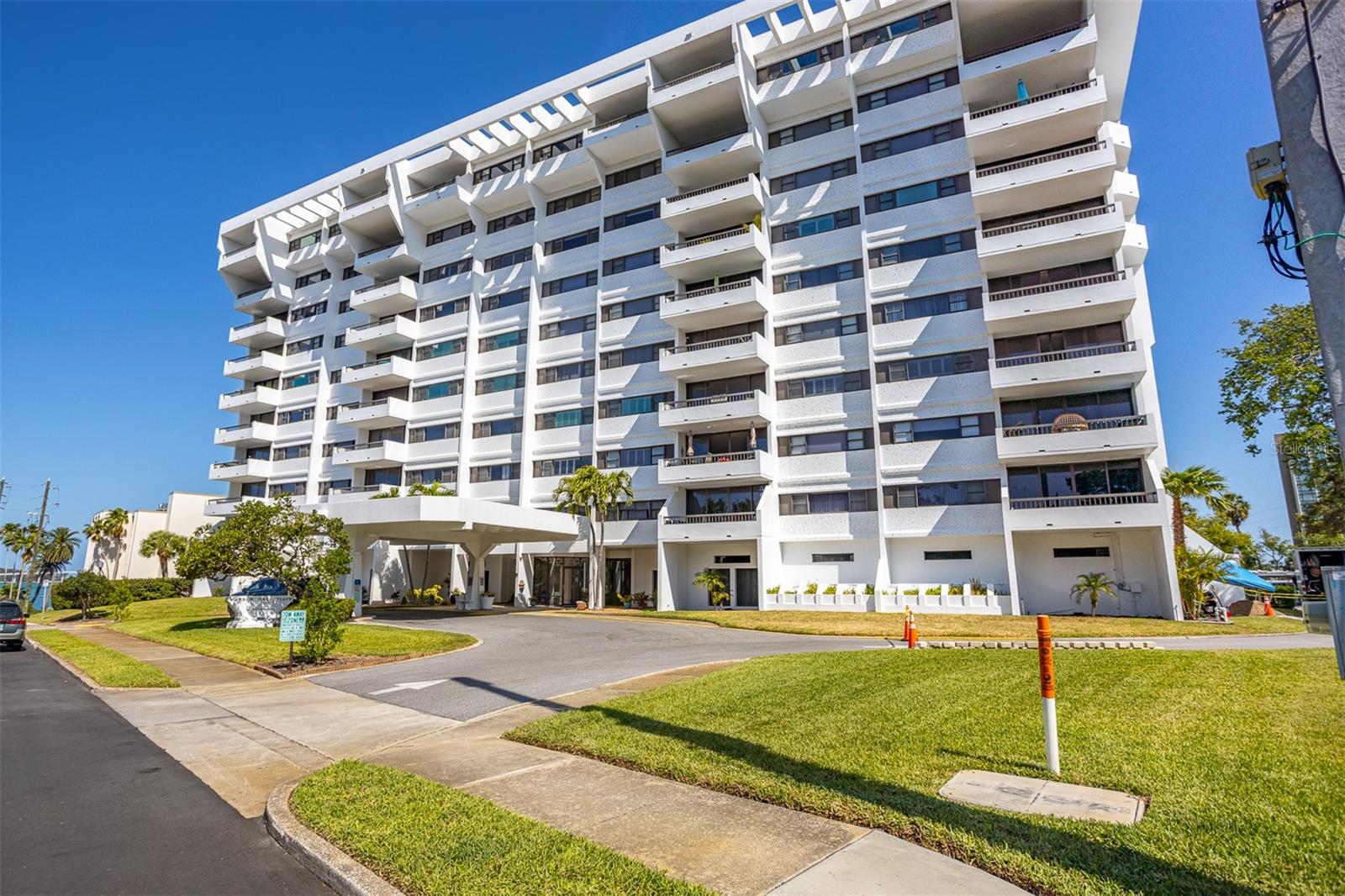 Listing photo id 67 for 30 Turner Street 604