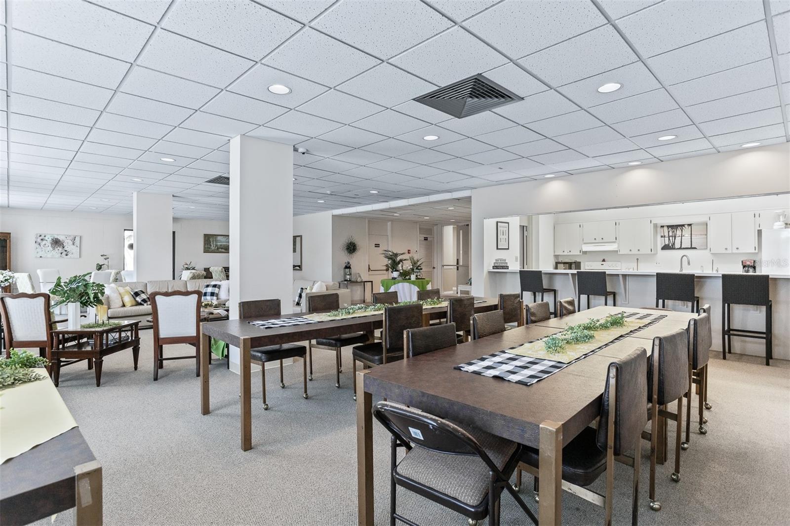 Listing photo id 79 for 30 Turner Street 604