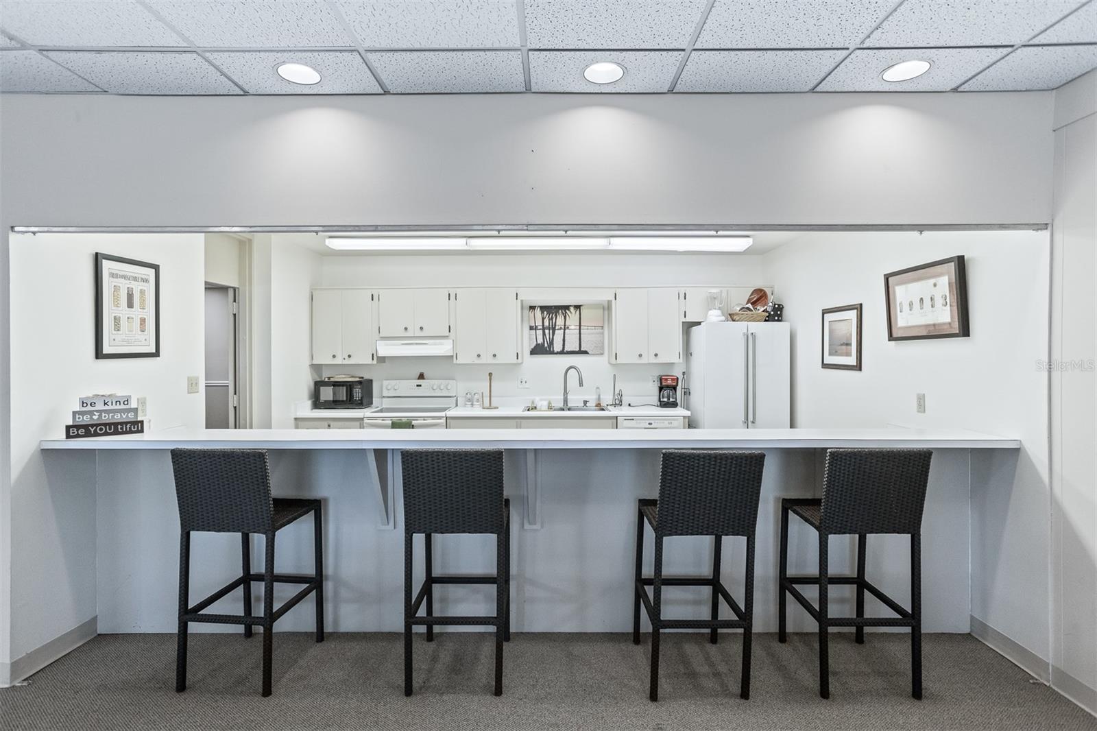 Listing photo id 82 for 30 Turner Street 604