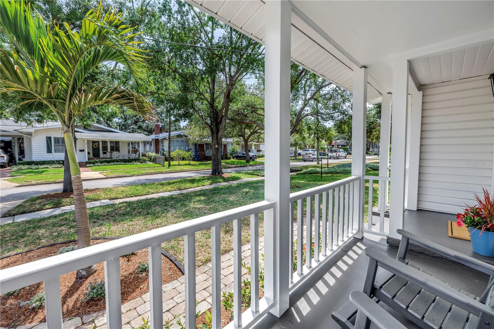 Image 4 of 39 For 3709 Santiago Street
