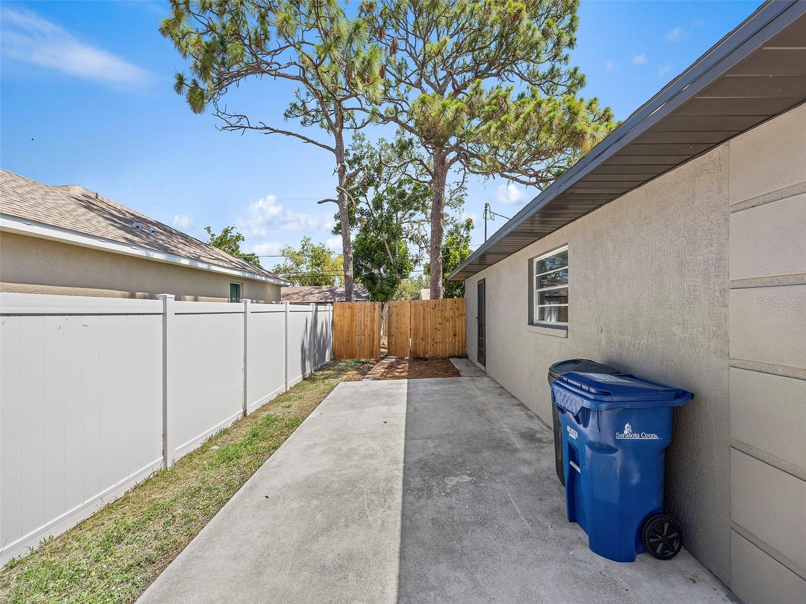 Image 25 of 32 For 836 Citrus Road