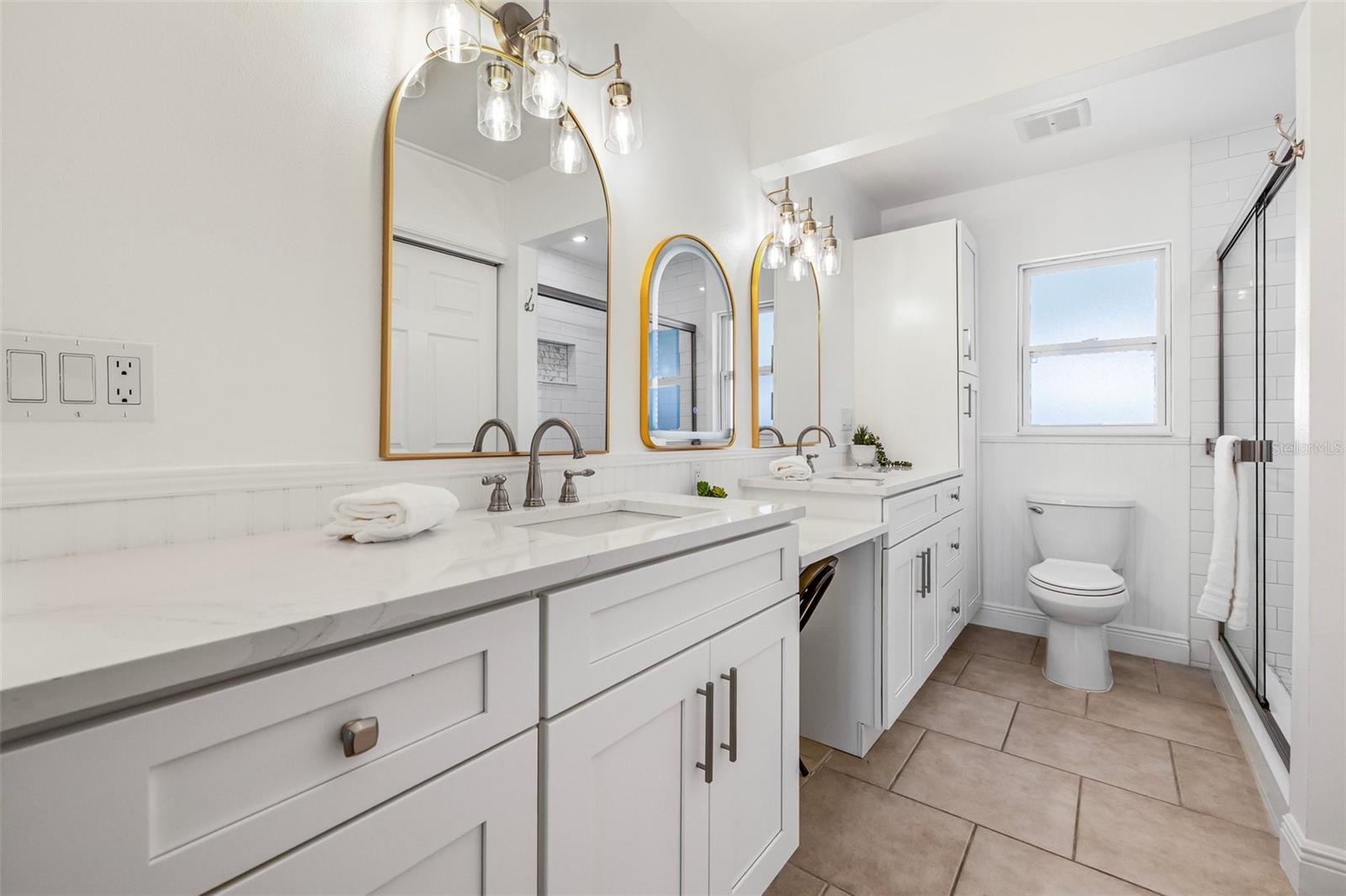Image 18 of 40 For 8727 Bay Crest Lane