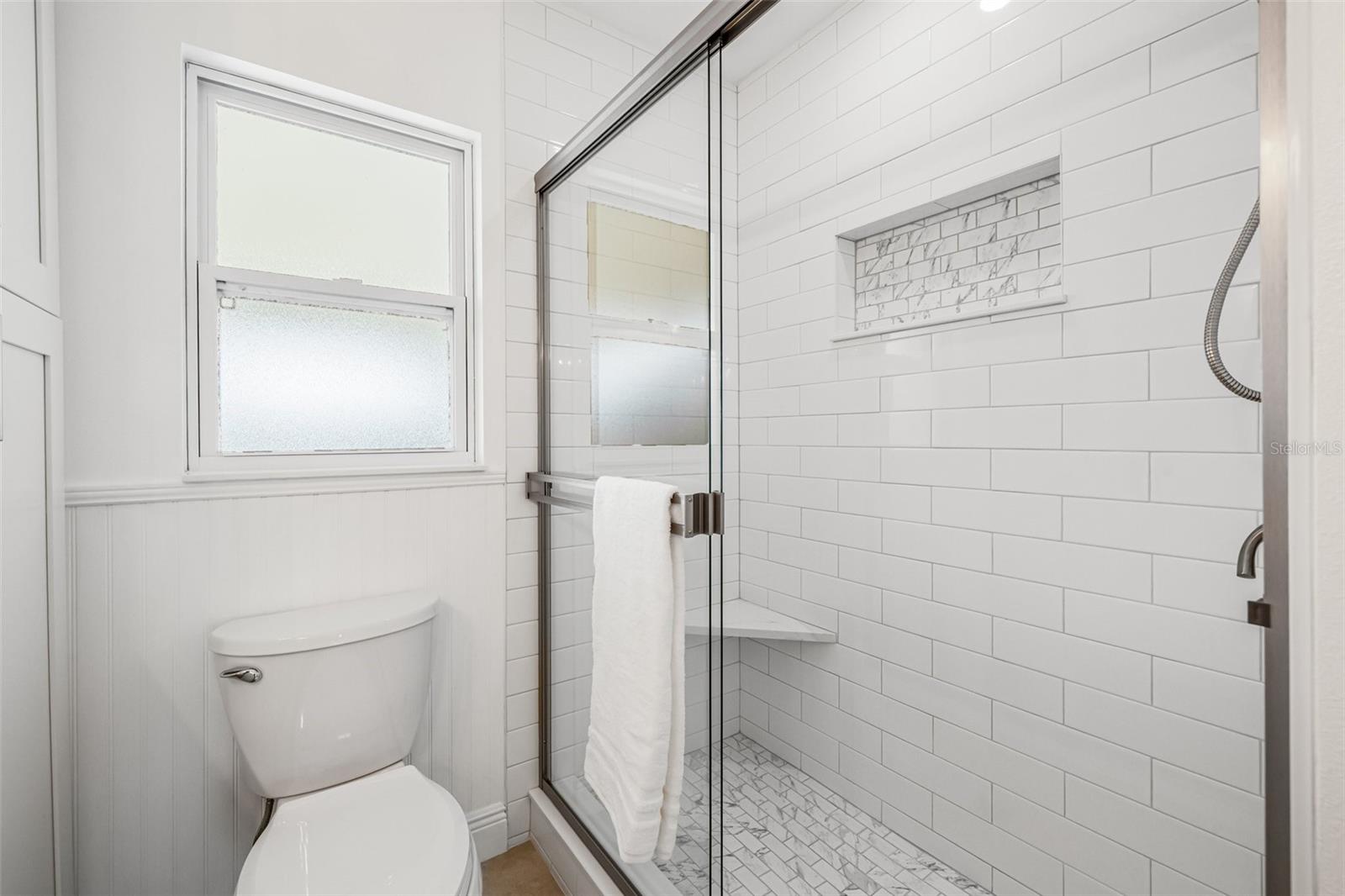 Image 20 of 40 For 8727 Bay Crest Lane