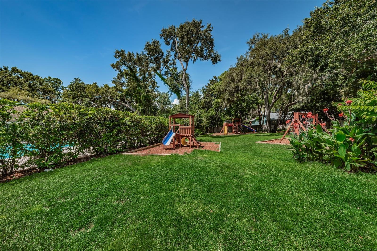 Image 60 of 64 For 678 Greenglen Lane