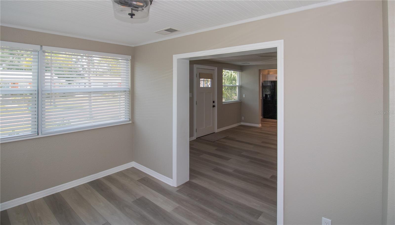 Image 15 of 31 For 1914 53rd Street S