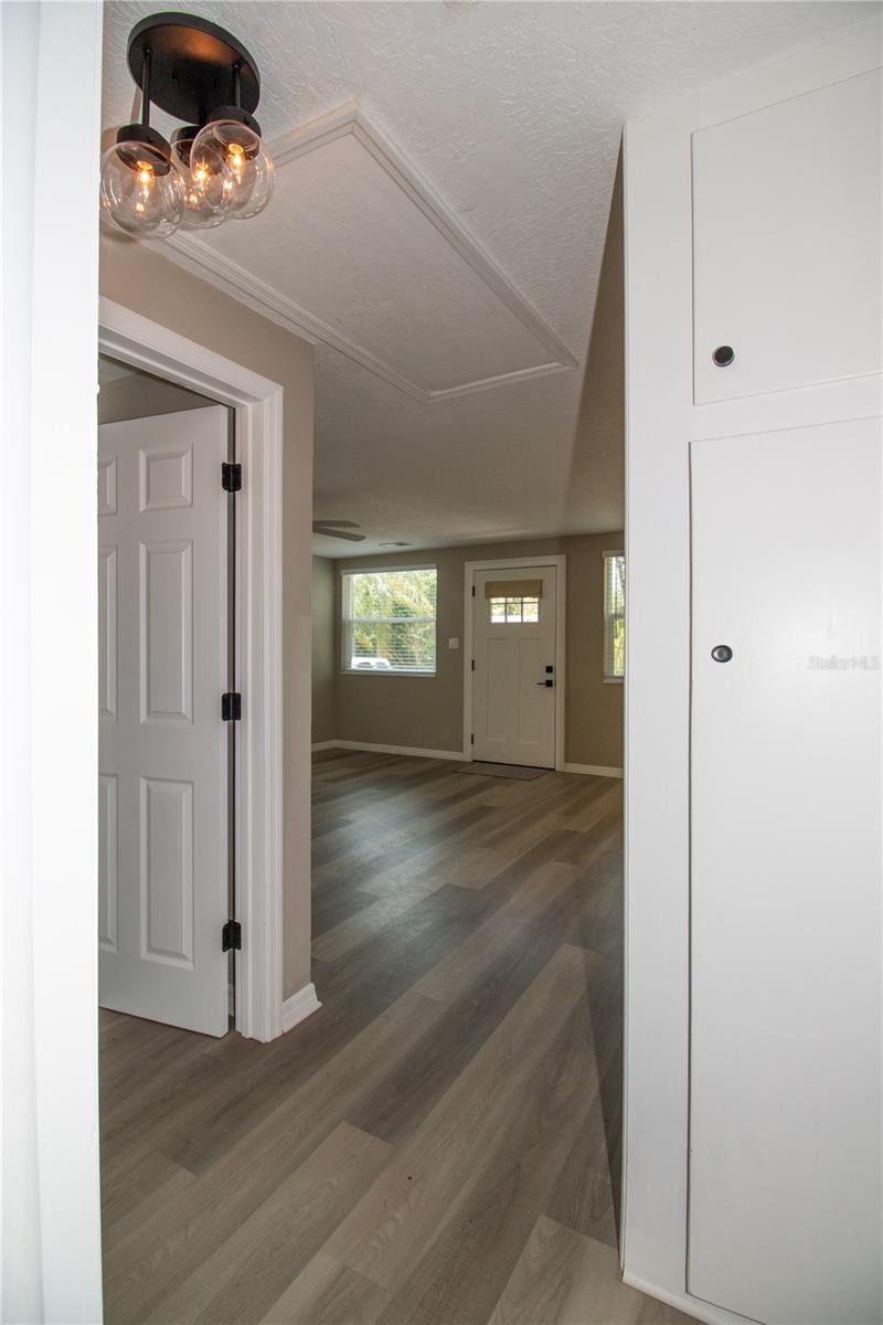 Image 17 of 31 For 1914 53rd Street S