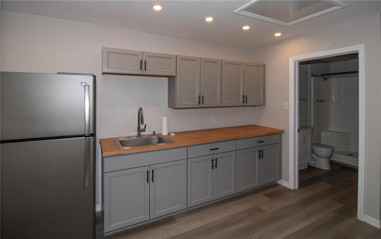 Image 28 of 31 For 1914 53rd Street S