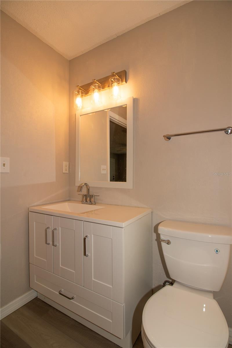 Image 29 of 31 For 1914 53rd Street S