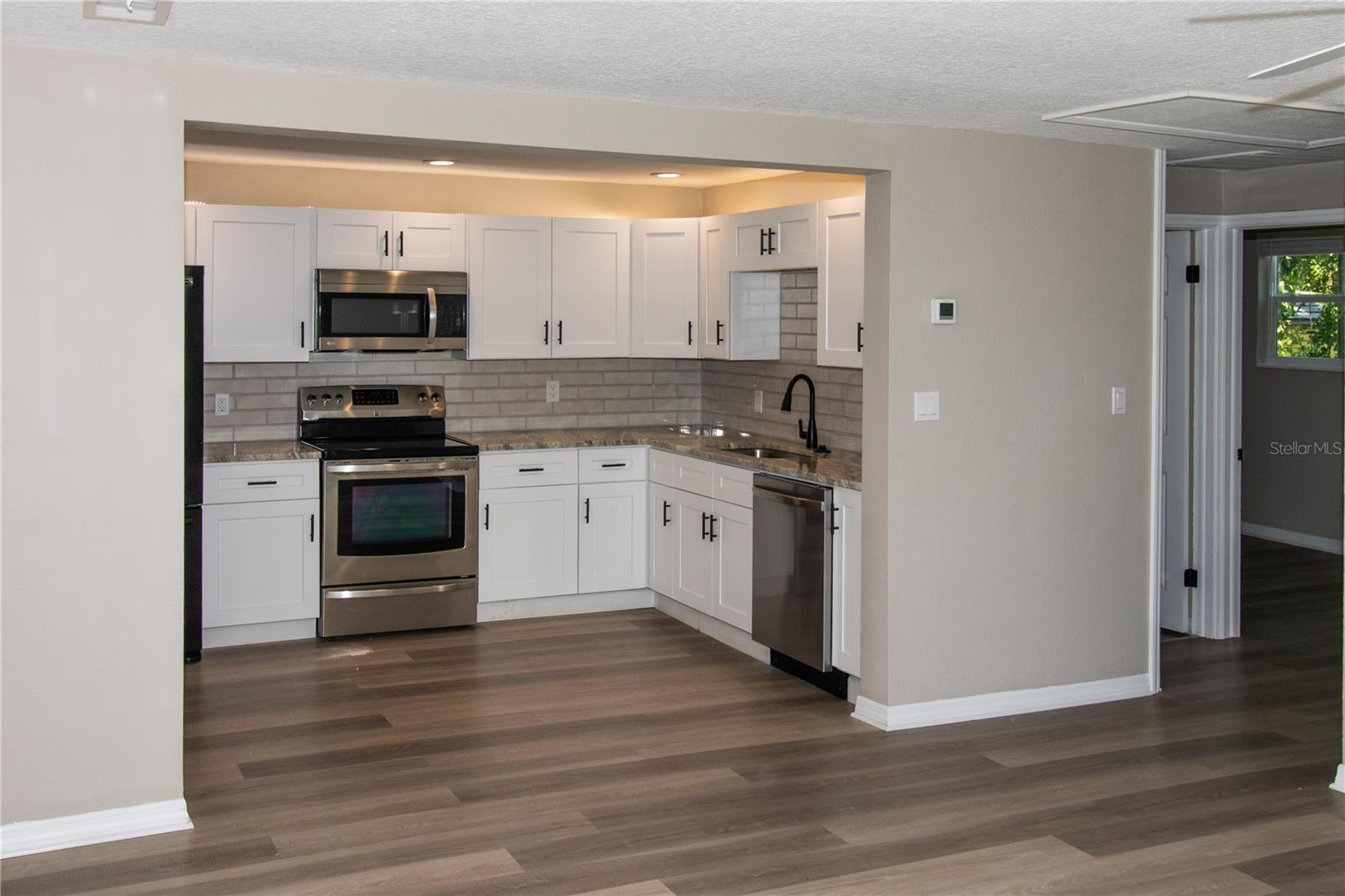 Image 4 of 31 For 1914 53rd Street S