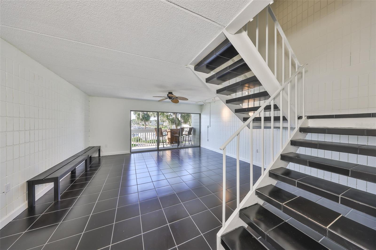 Image 24 of 37 For 2424 Tampa Bay Boulevard I202
