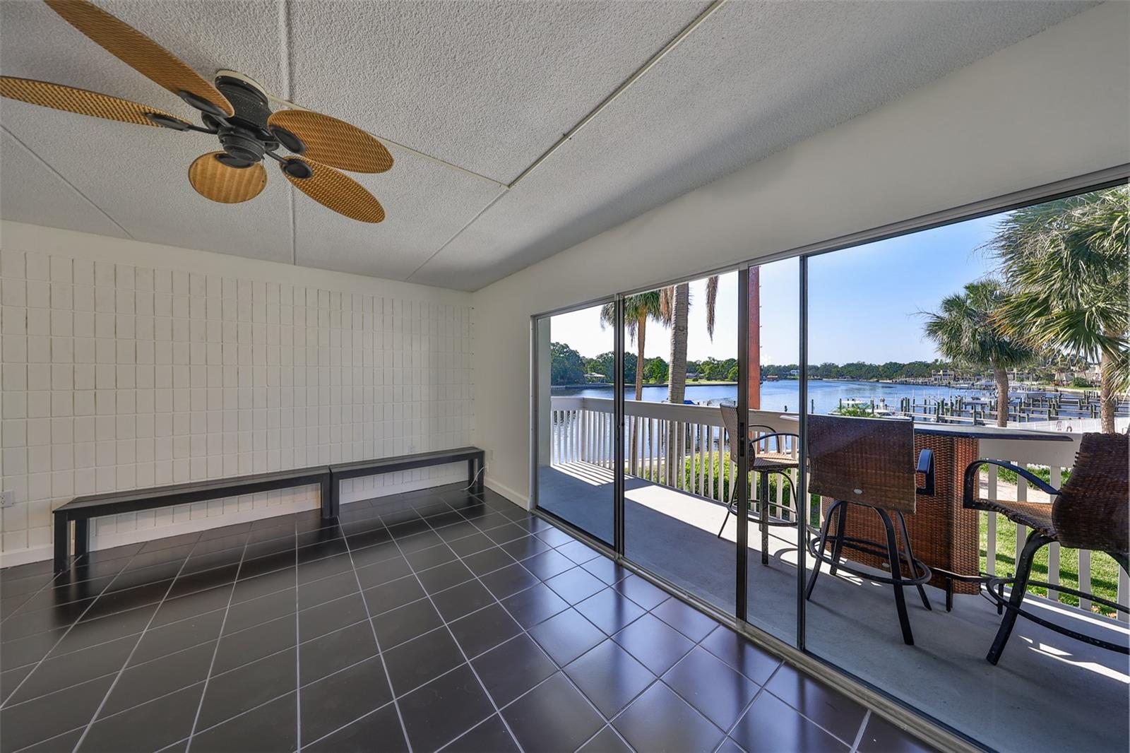 Image 27 of 37 For 2424 Tampa Bay Boulevard I202