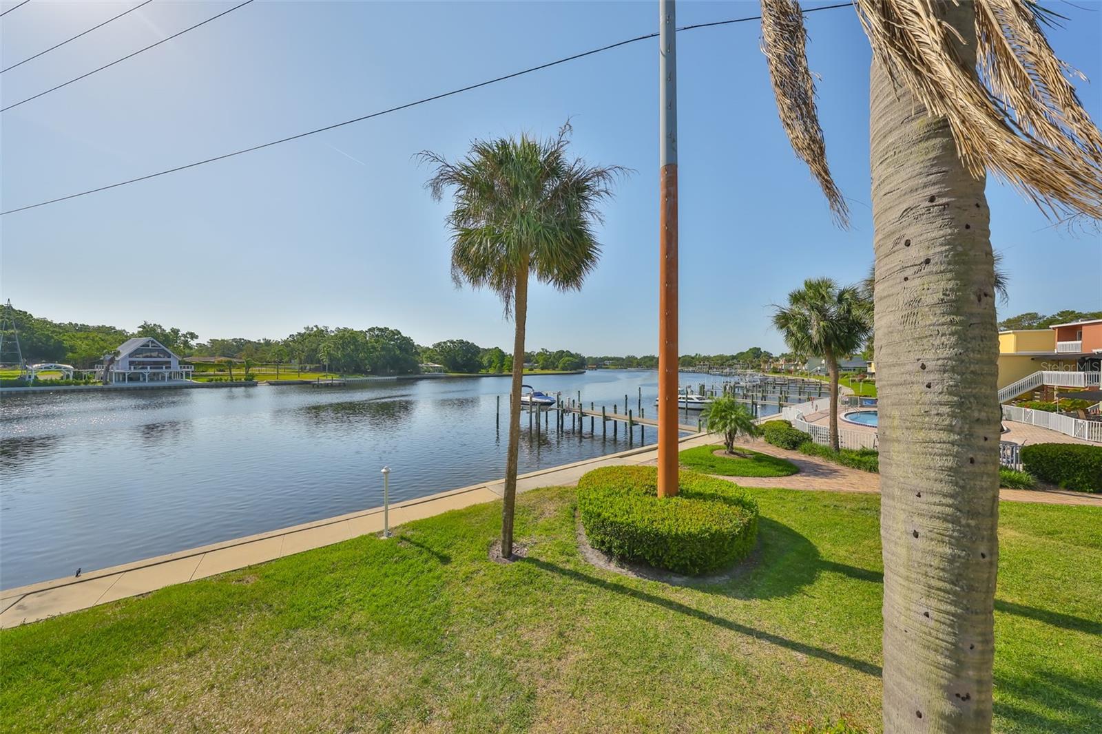 Image 6 of 37 For 2424 Tampa Bay Boulevard I202