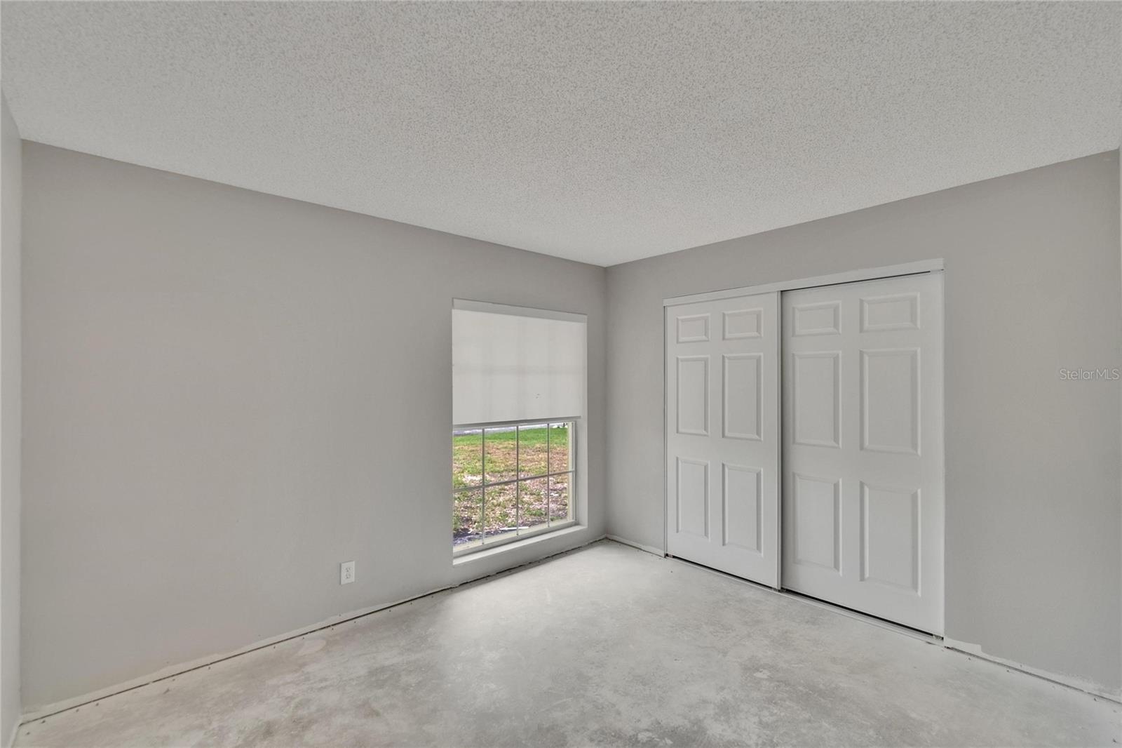 Image 25 of 62 For 814 Seabreeze Drive