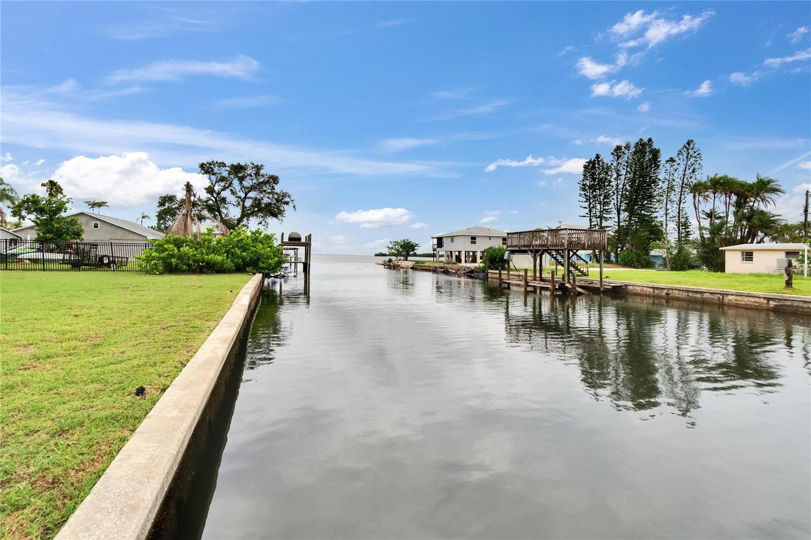 Image 41 of 62 For 814 Seabreeze Drive