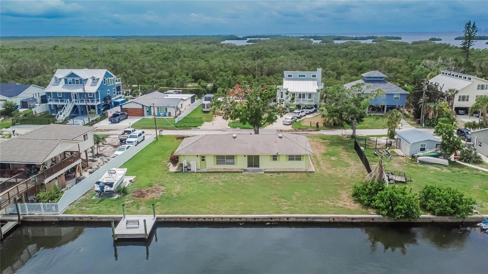 Image 47 of 62 For 814 Seabreeze Drive