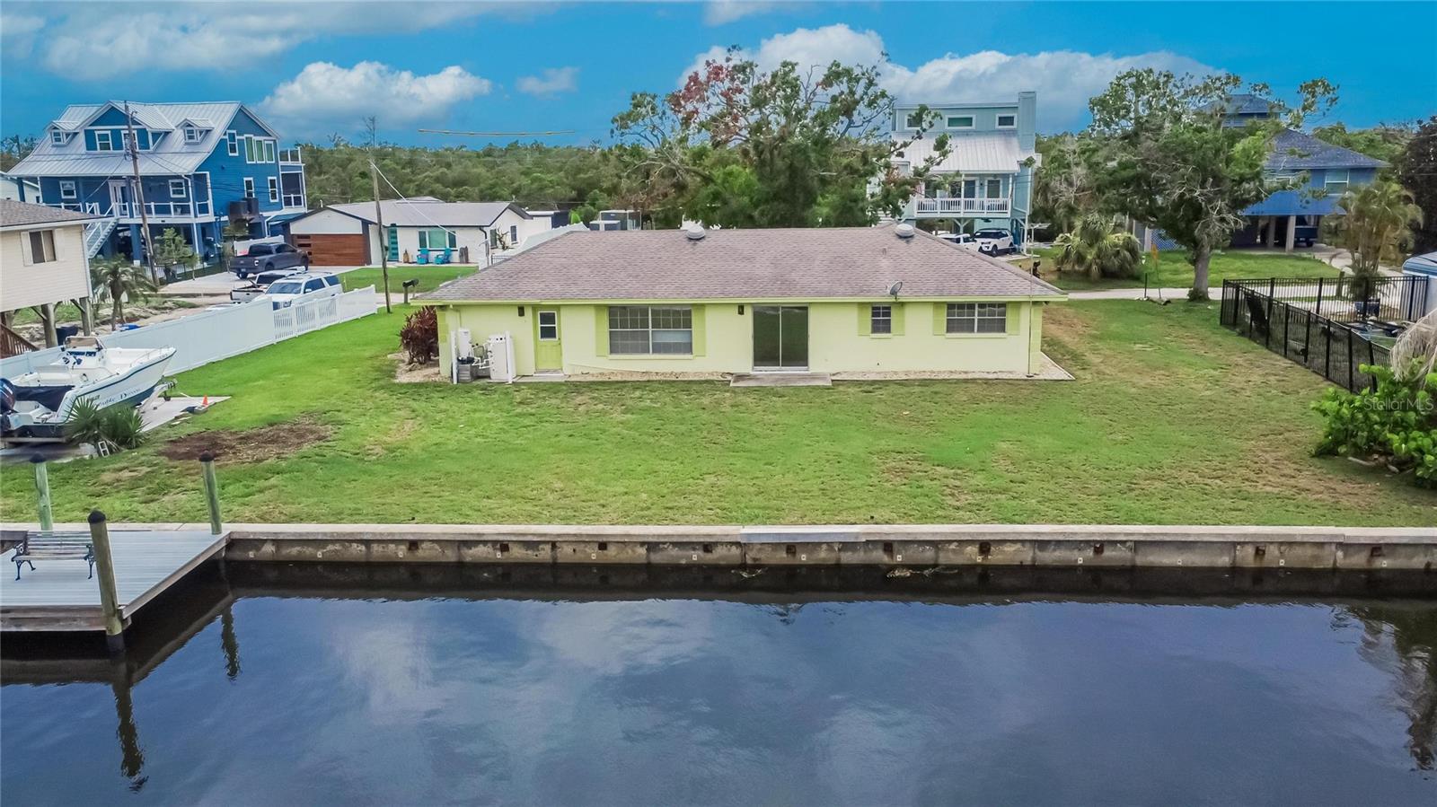 Image 49 of 62 For 814 Seabreeze Drive