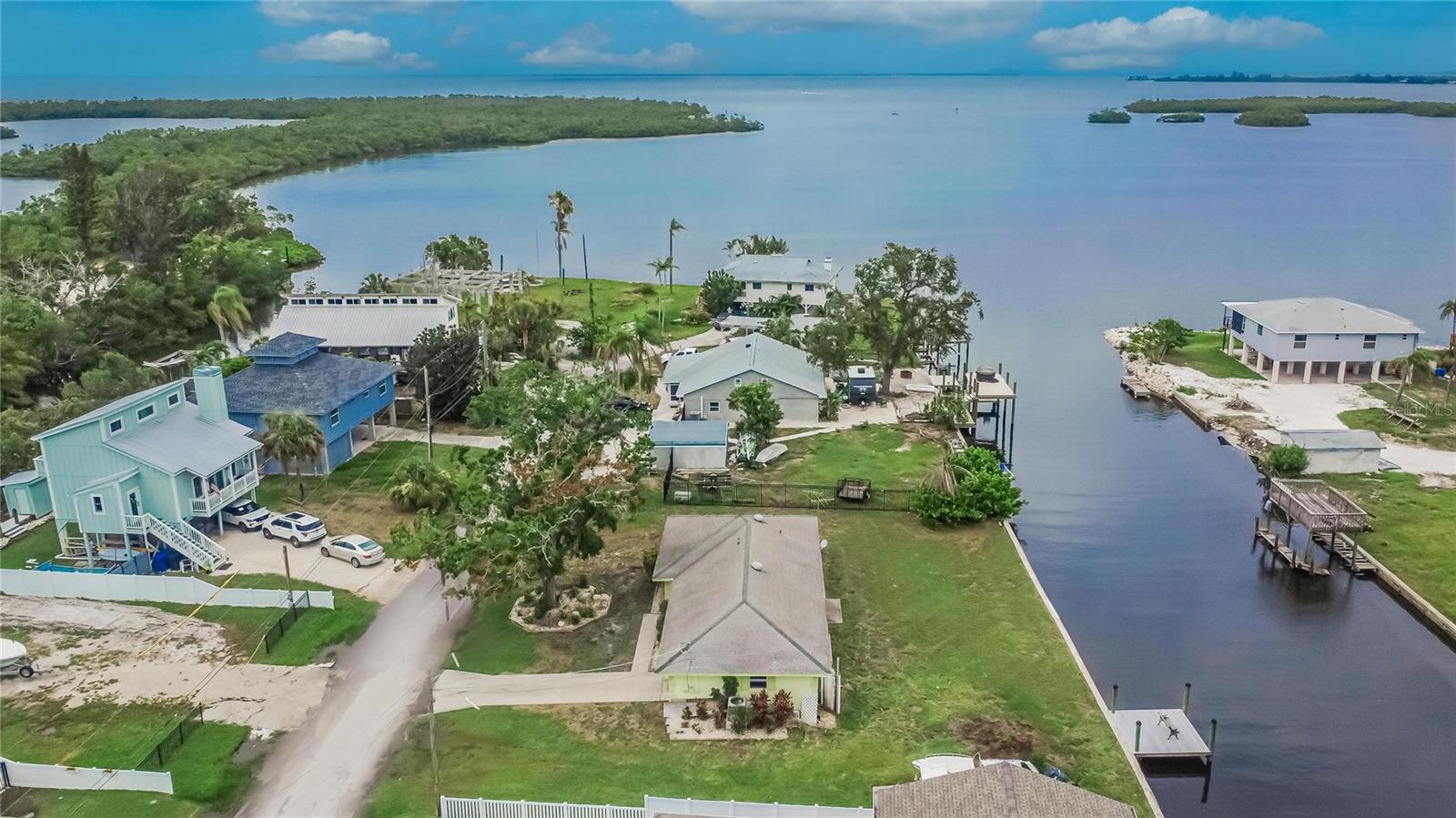 Image 56 of 62 For 814 Seabreeze Drive