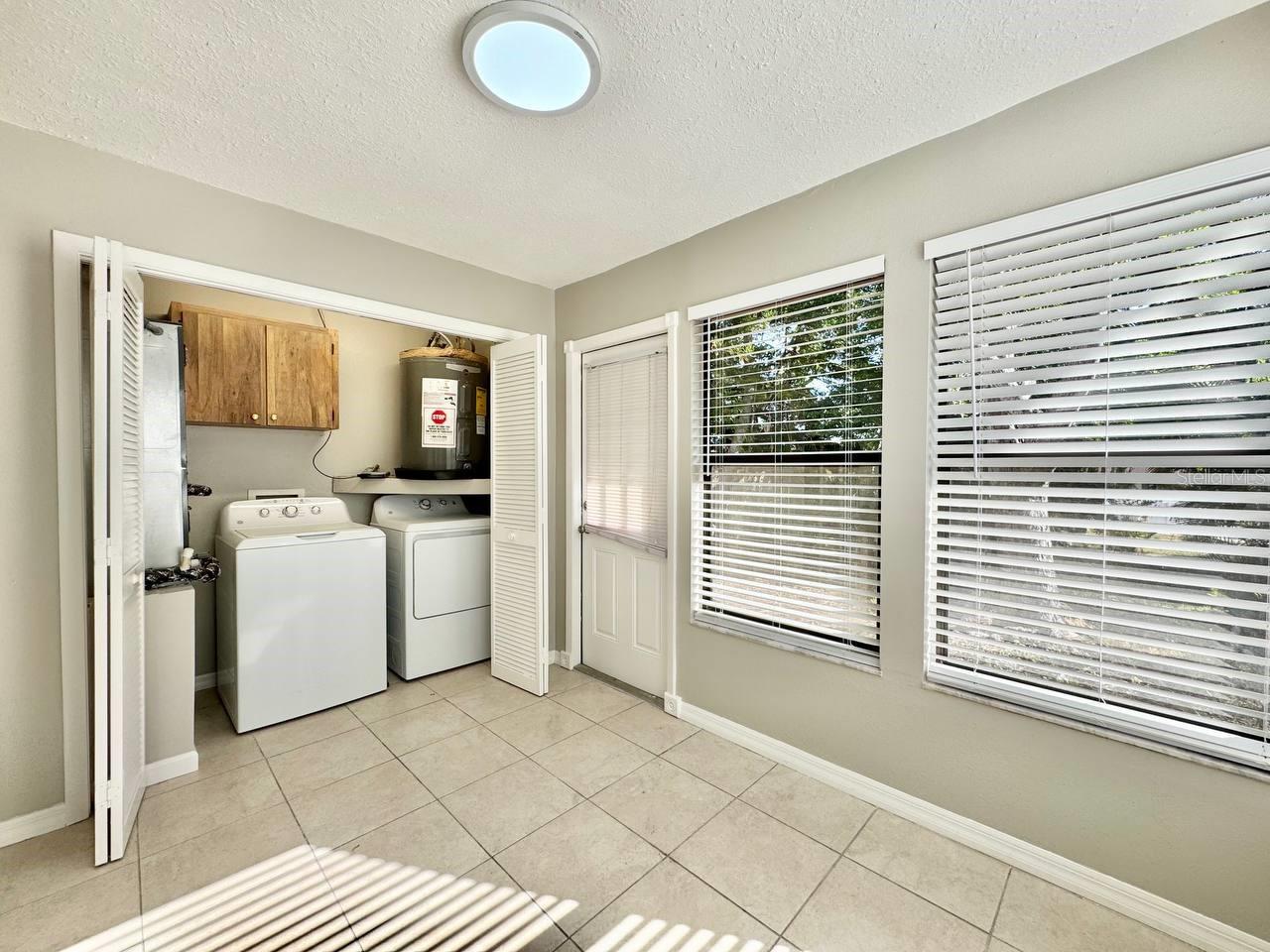 Image 21 of 24 For 2145 Corbin Place E