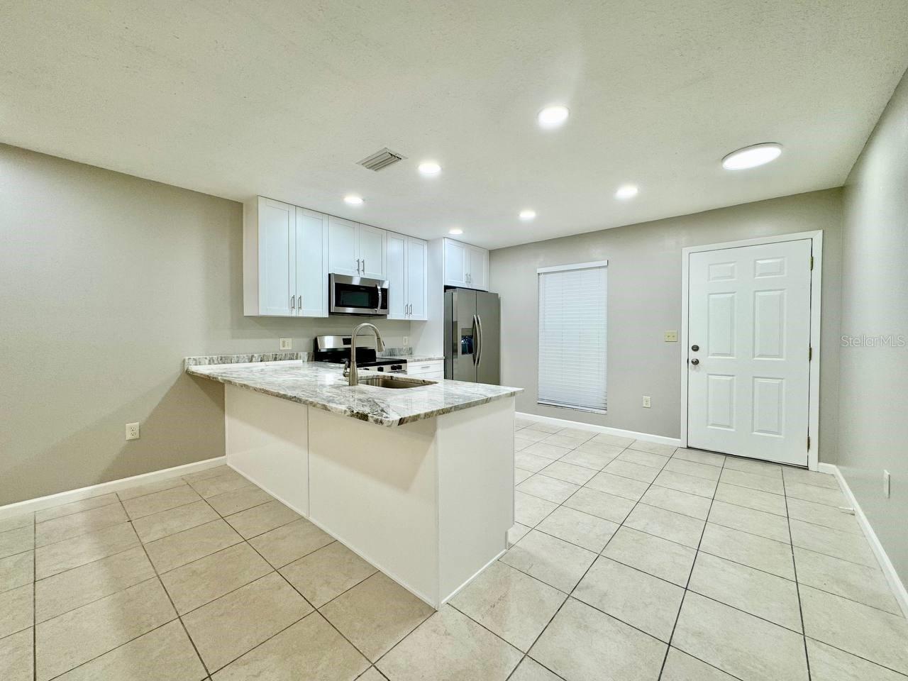 Image 4 of 24 For 2145 Corbin Place E