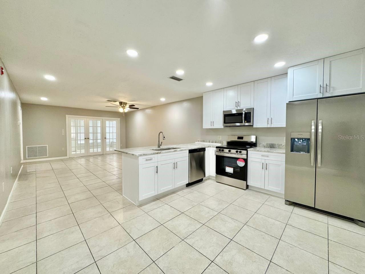 Image 7 of 24 For 2145 Corbin Place E
