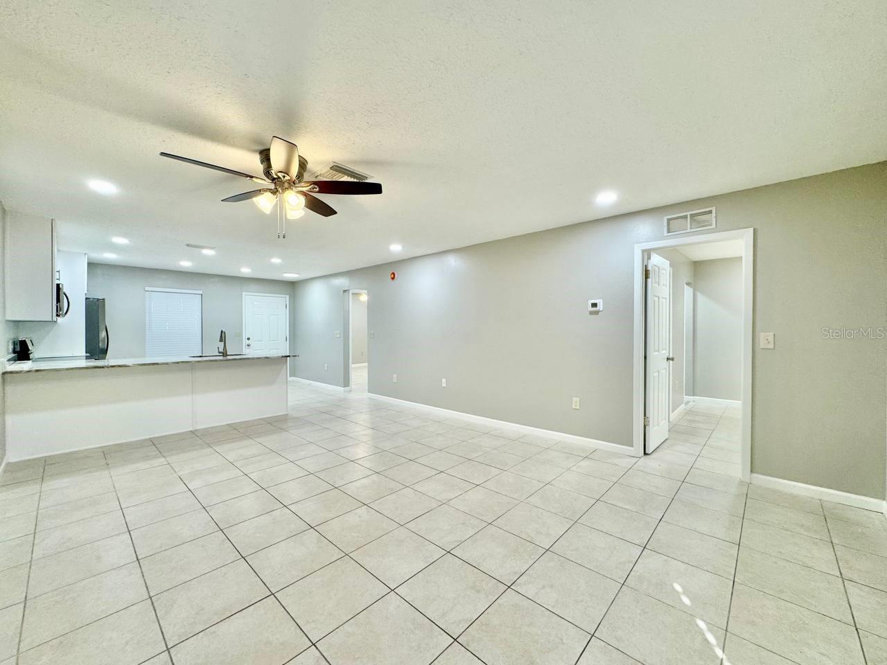 Image 9 of 24 For 2145 Corbin Place E