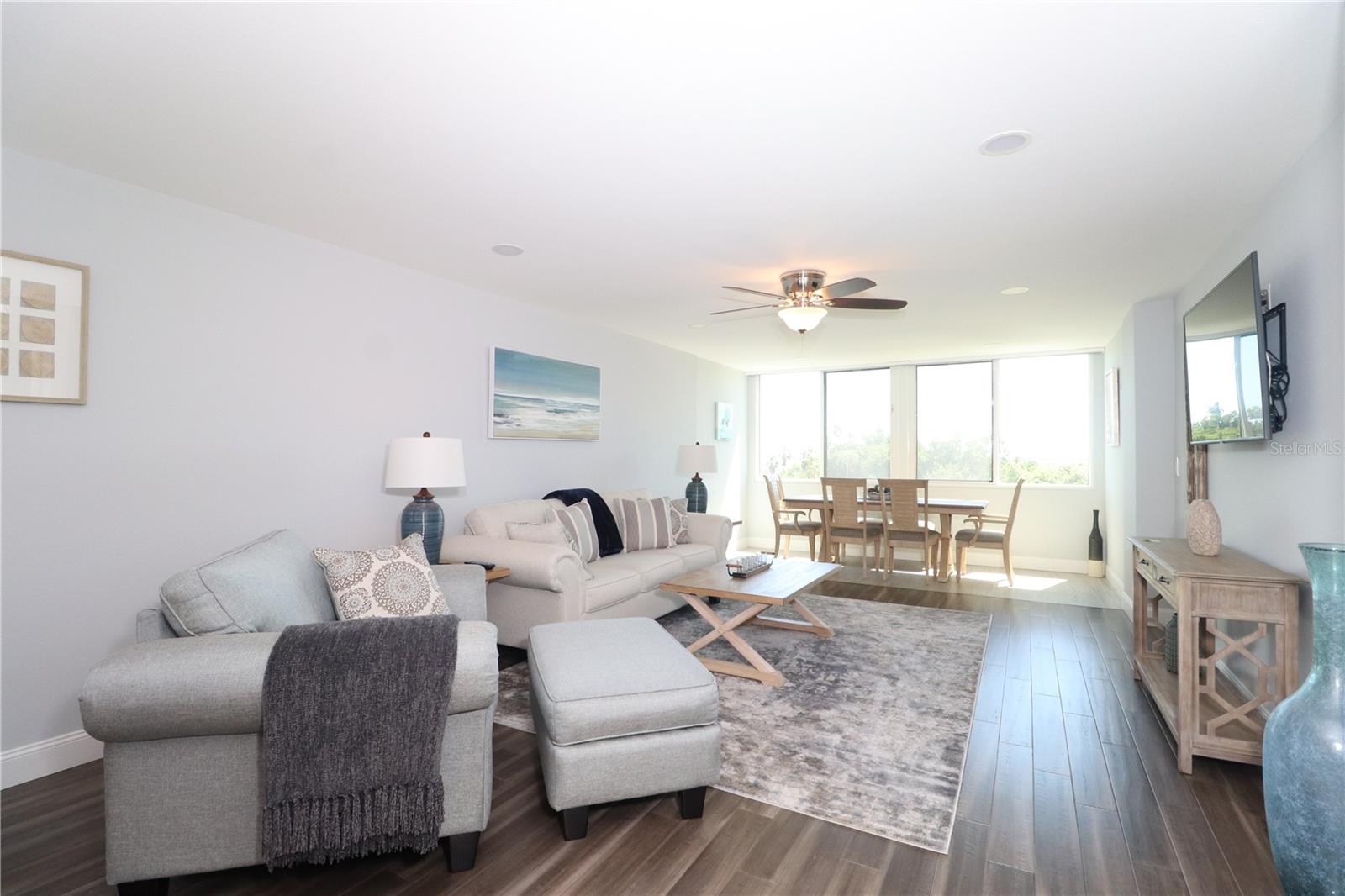 Image 16 of 20 For 2620 Cove Cay Drive 403