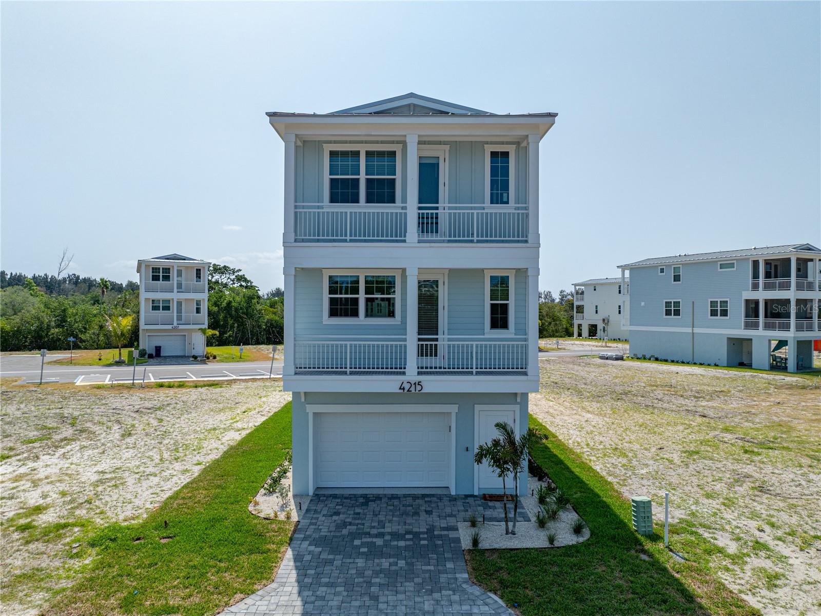 Image 3 of 68 For 4215 Saltwater Pearl Way