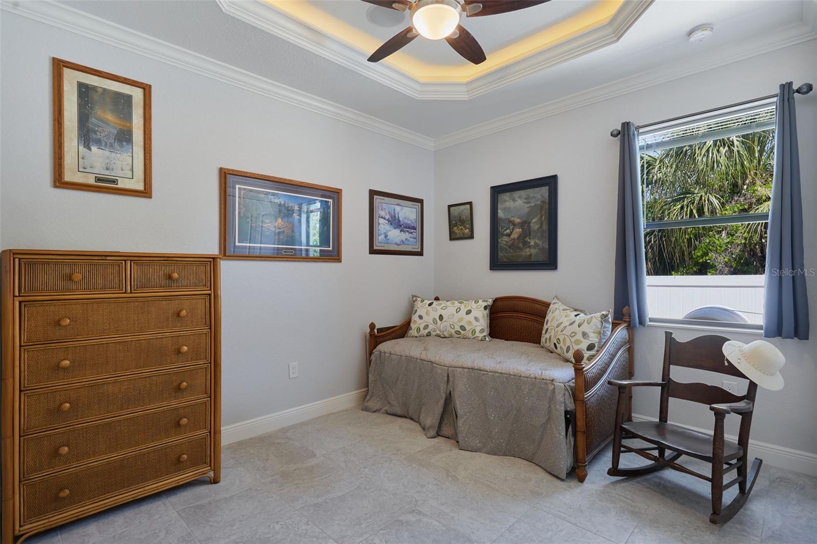 Image 15 of 29 For 13878 Allamanda Circle