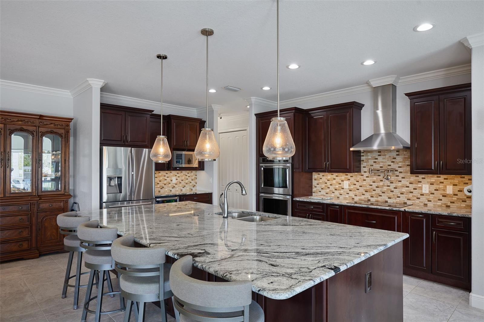 Image 4 of 29 For 13878 Allamanda Circle