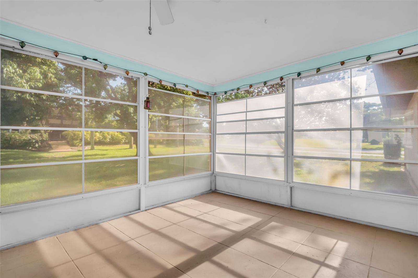 Image 26 of 47 For 2967 Macalpin Drive N