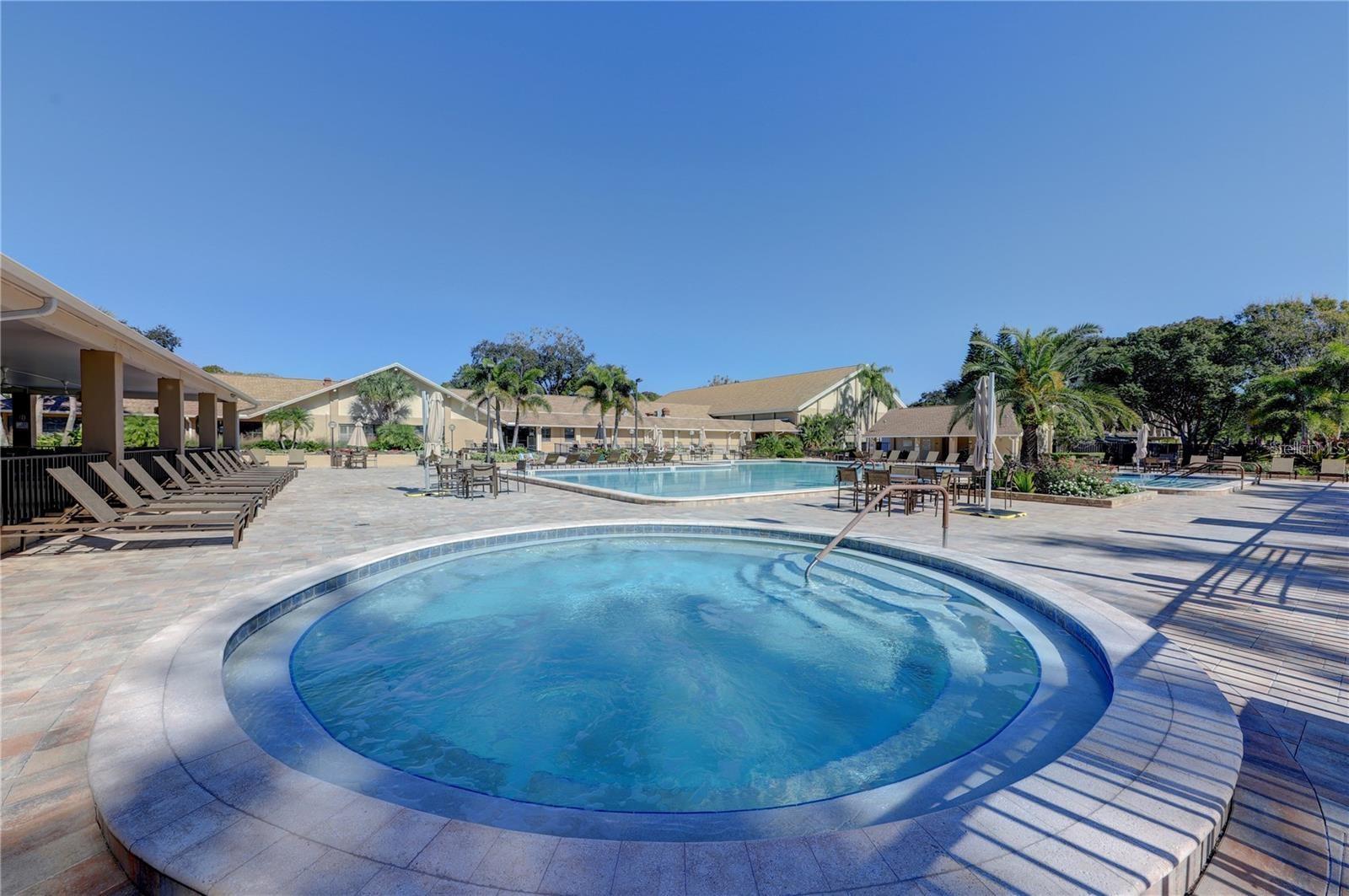 Image 35 of 47 For 2967 Macalpin Drive N