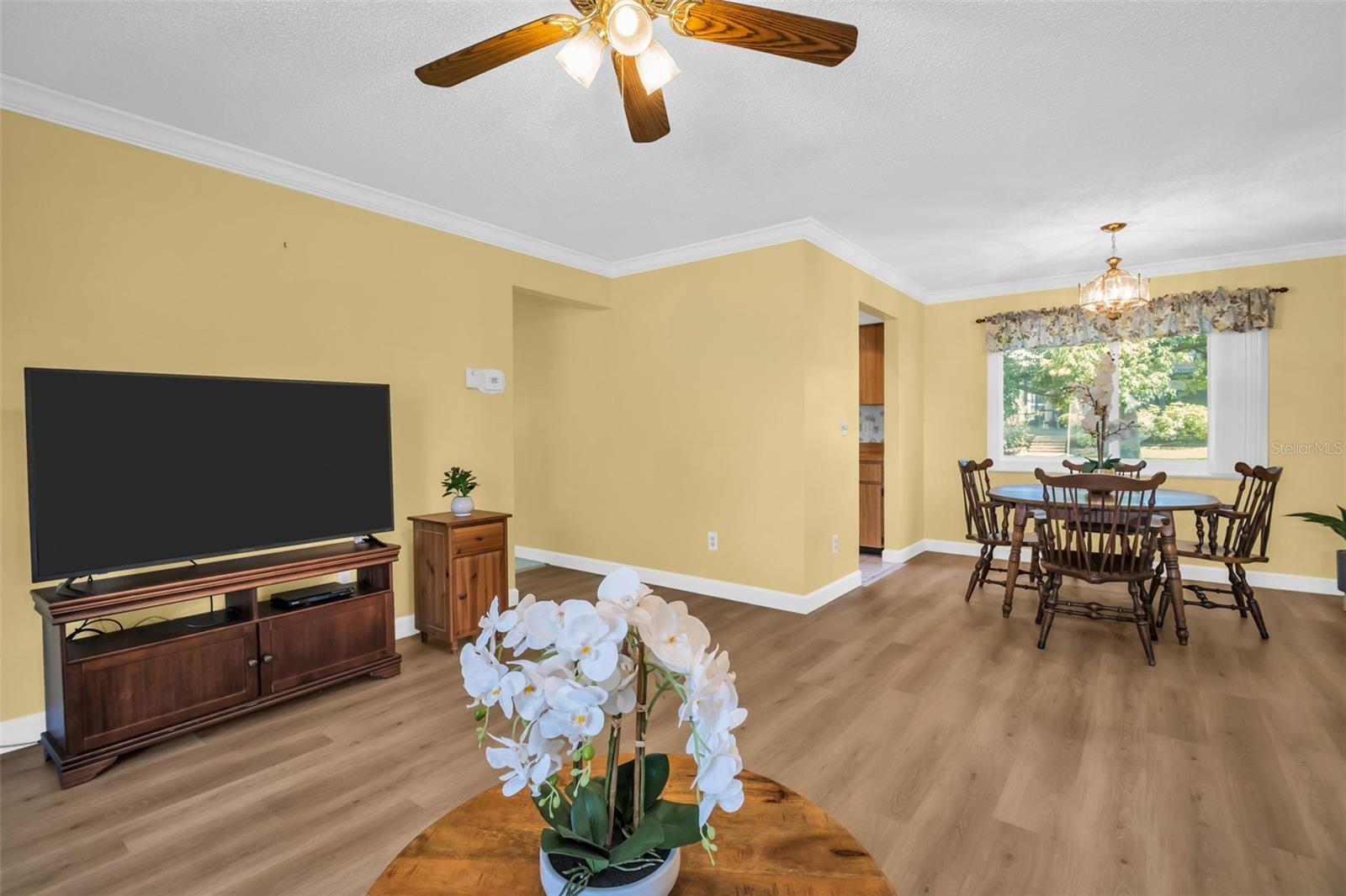 Image 8 of 47 For 2967 Macalpin Drive N