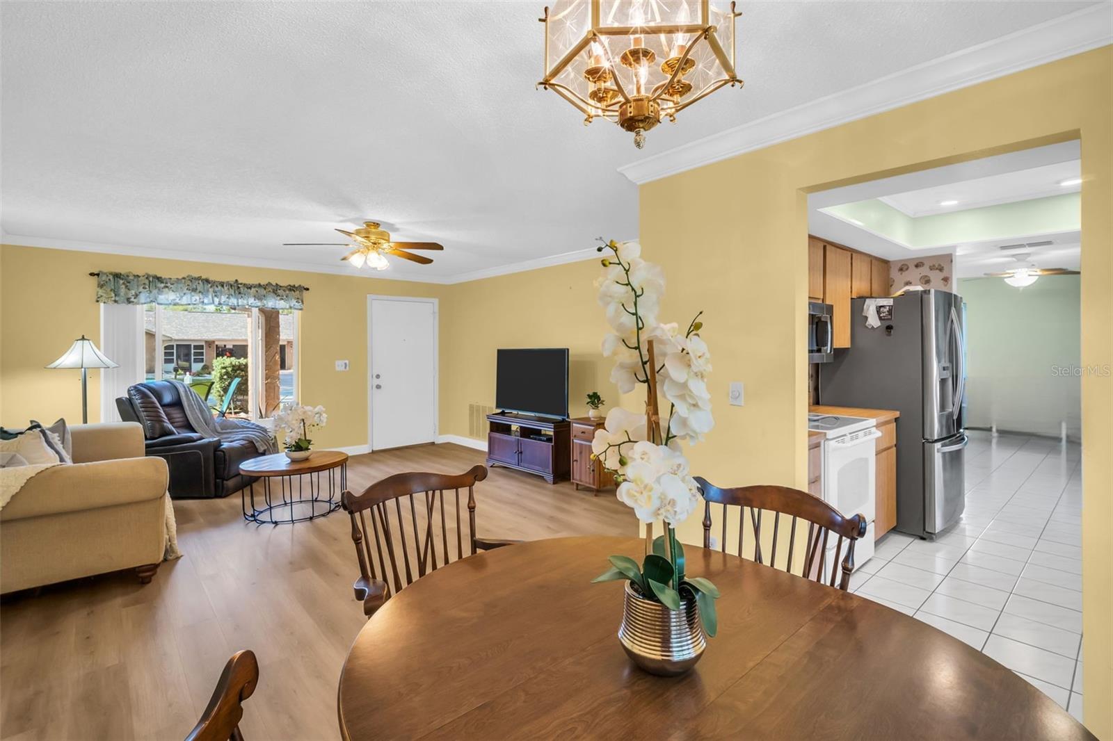 Image 9 of 47 For 2967 Macalpin Drive N