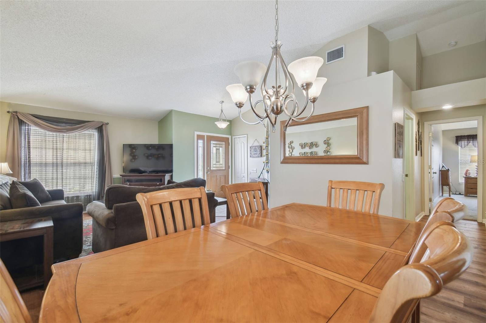 Image 13 of 95 For 12531 Midpointe Drive