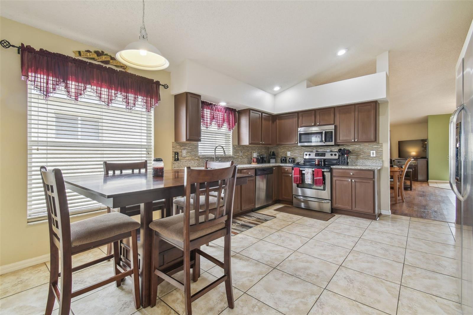 Image 30 of 95 For 12531 Midpointe Drive