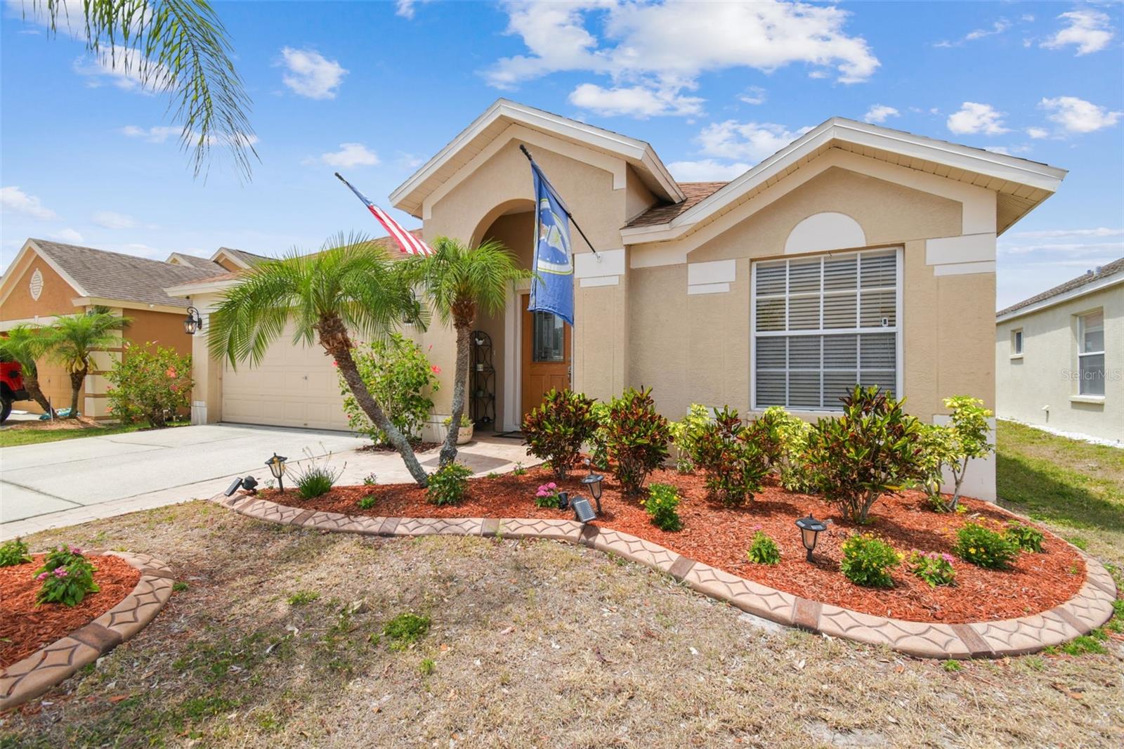 Image 4 of 95 For 12531 Midpointe Drive