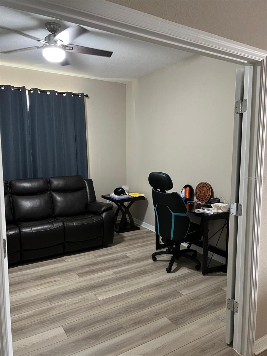 Image 6 of 15 For 3900 Almond Brook Boulevard