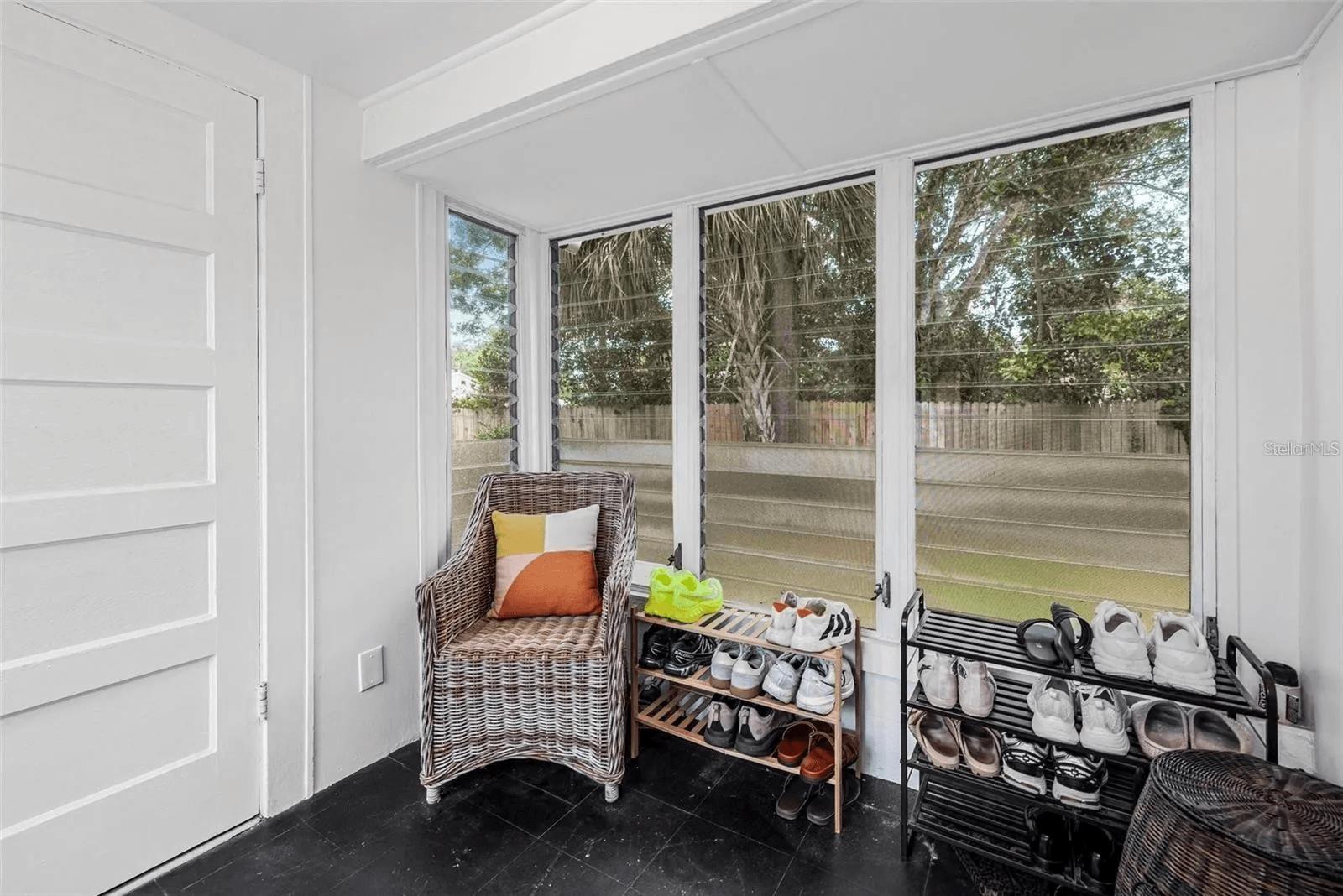 Image 16 of 19 For 3500 6th Avenue N
