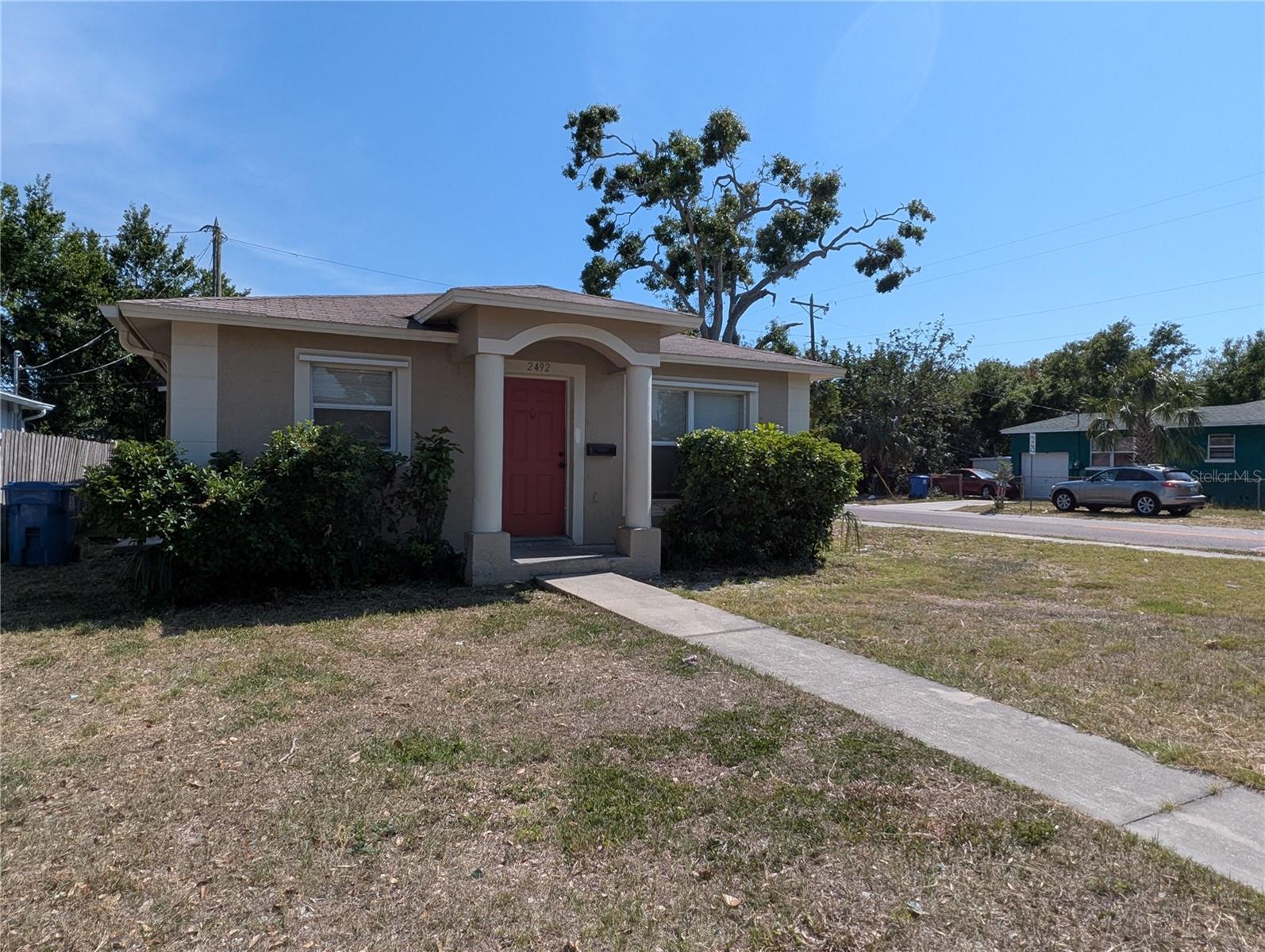 Image 2 of 31 For 2492 15th Avenue S