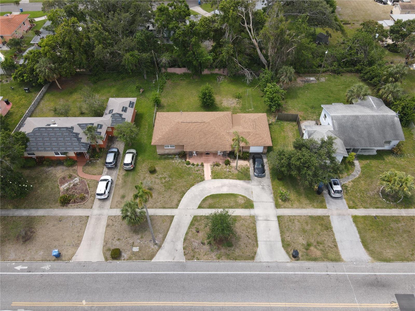 Listing photo id 2 for 1710 26th Avenue S