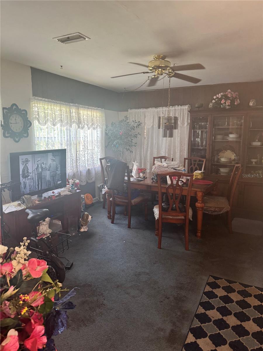 Listing photo id 4 for 1710 26th Avenue S