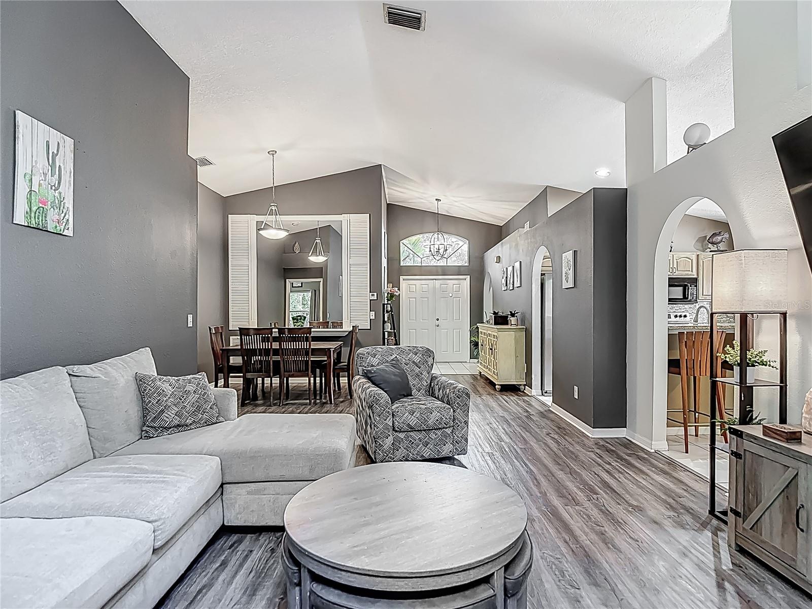 Image 10 of 41 For 5143 New Brittany Lane