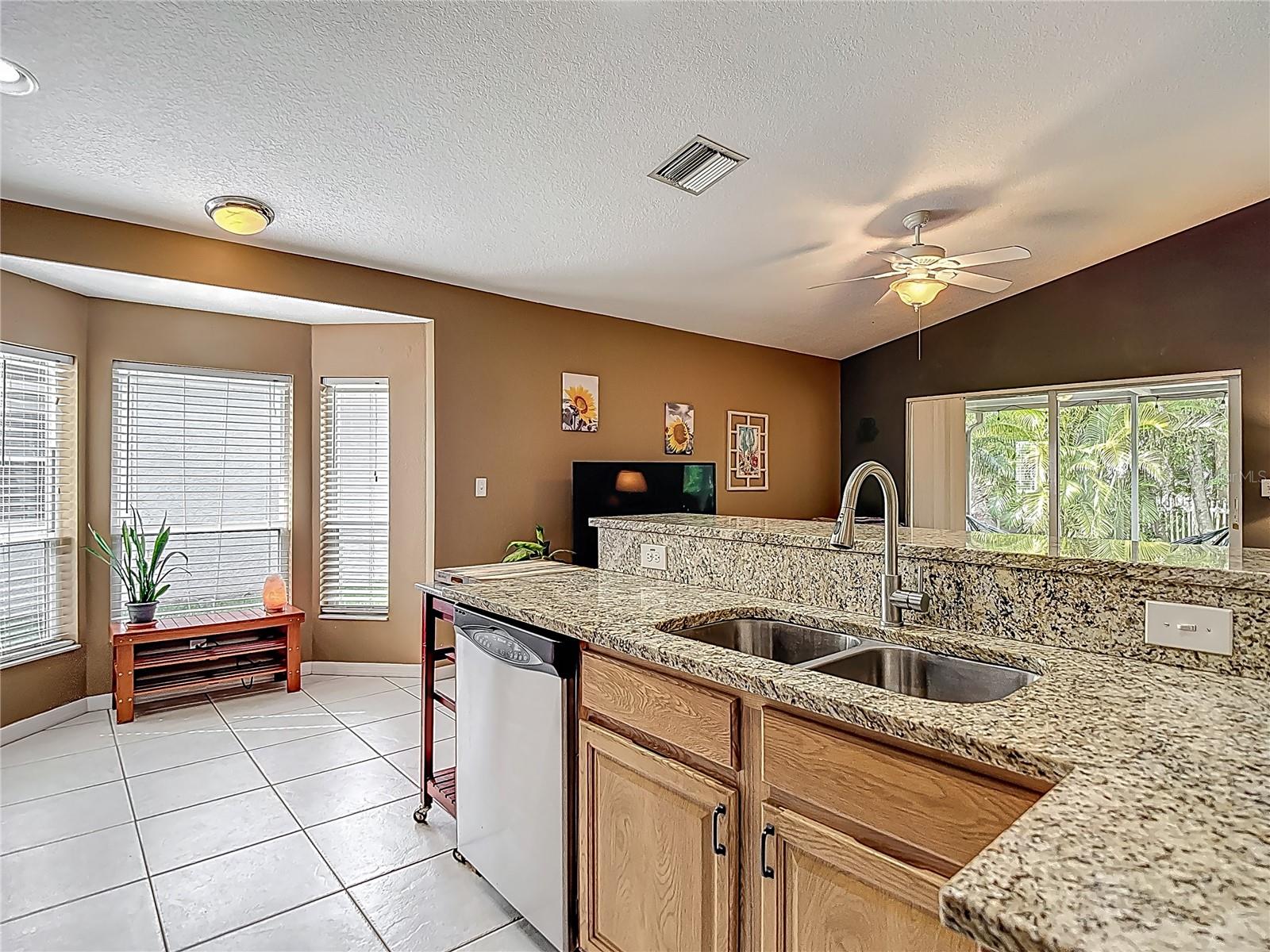 Image 14 of 41 For 5143 New Brittany Lane