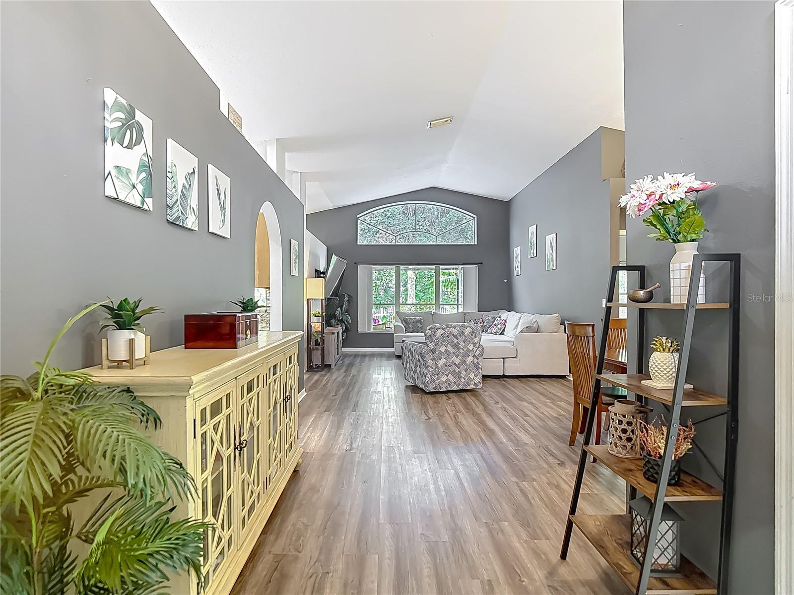 Image 4 of 41 For 5143 New Brittany Lane