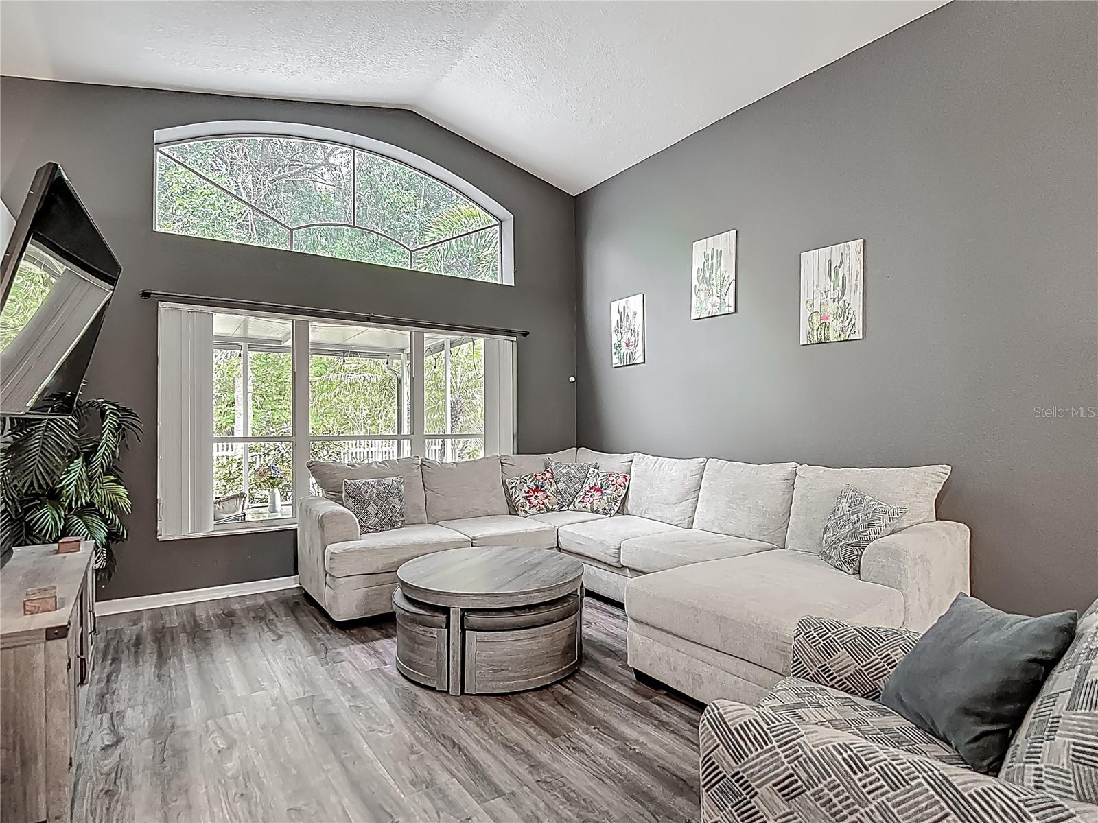 Image 6 of 41 For 5143 New Brittany Lane